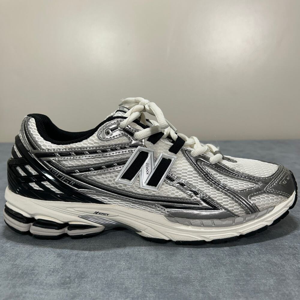 New Balance 1906R Shoes Mens 12 Silver Metallic White Sea Salt Y2K M1906RER